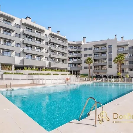 3 Bedrooms Mijas With Pool Apartman Fuengirola