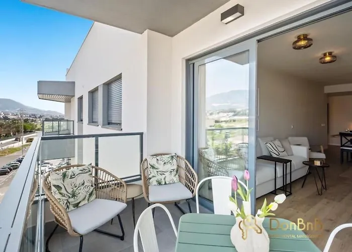 3 Bedrooms Mijas With Pool Appartement Fuengirola