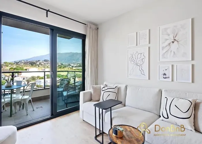 Daire 3 Bedrooms Mijas With Pool *