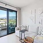 شقة 3 Bedrooms Mijas With Pool *